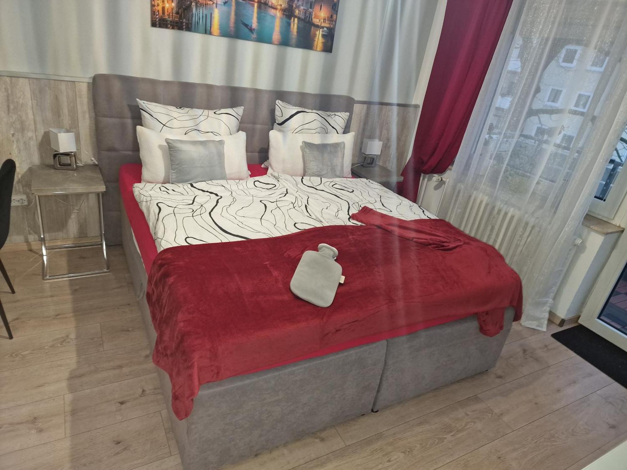 Schlafgut24 Apartment Dortmund Ngoại thất bức ảnh